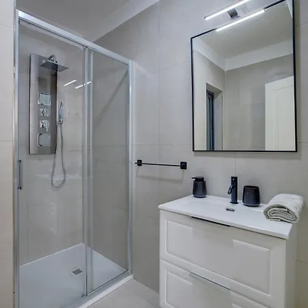 Stunning With Valletta And Harbour Views *