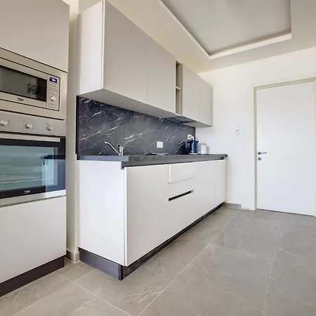 Stunning With Valletta And Harbour Views *