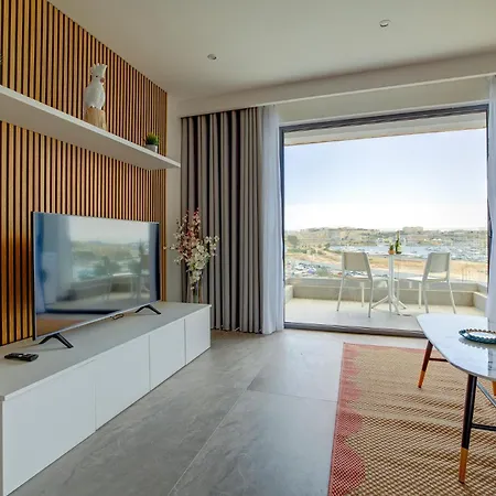 Apartment Stunning With Valletta And Harbour Views *